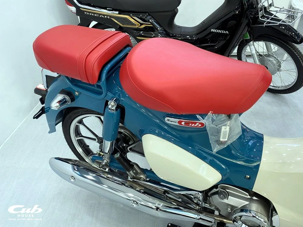 Honda Super Cub 125 Thái Lan KITACO (nhiều màu siêu đẹp) 4 Honda Super Cub 125 Thái Lan KITACO (màu xanh siêu đẹp)