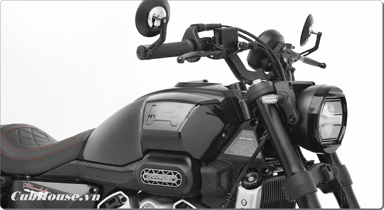 Hyosung GV350X 11