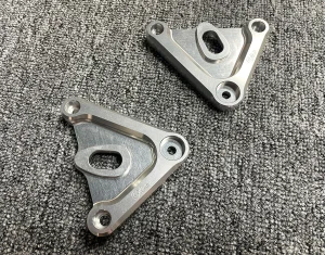 Pat gắn đèn xi nhan trước Gcraft nhập Thái Lan