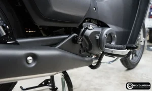 Ốp cốt gấp sau xe Super Cub125 – phụ kiện xe máy