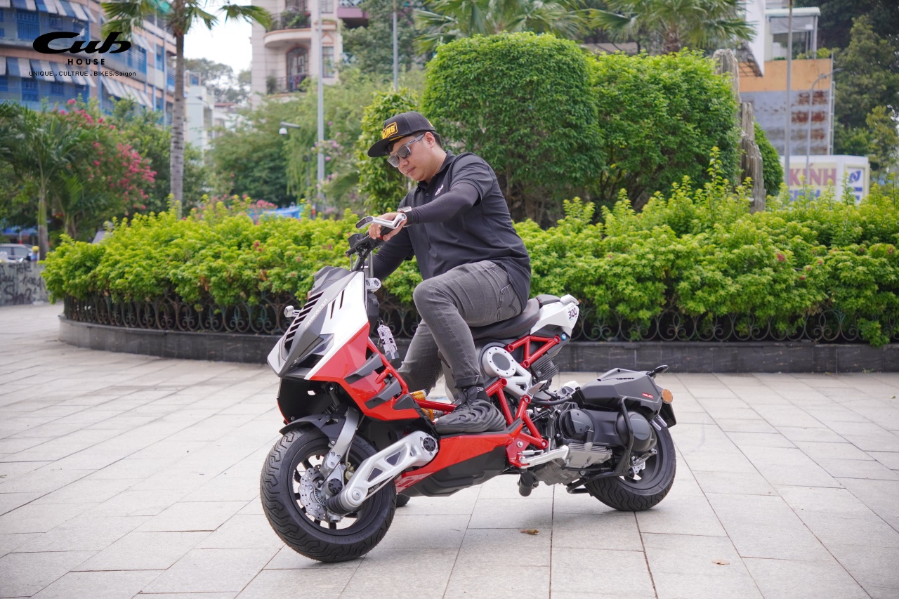 Siêu phẩm tay ga thể thao Italjet Dragster – khuyến mãi Giảm 50% khi nâng cấp phuộc Ohlins