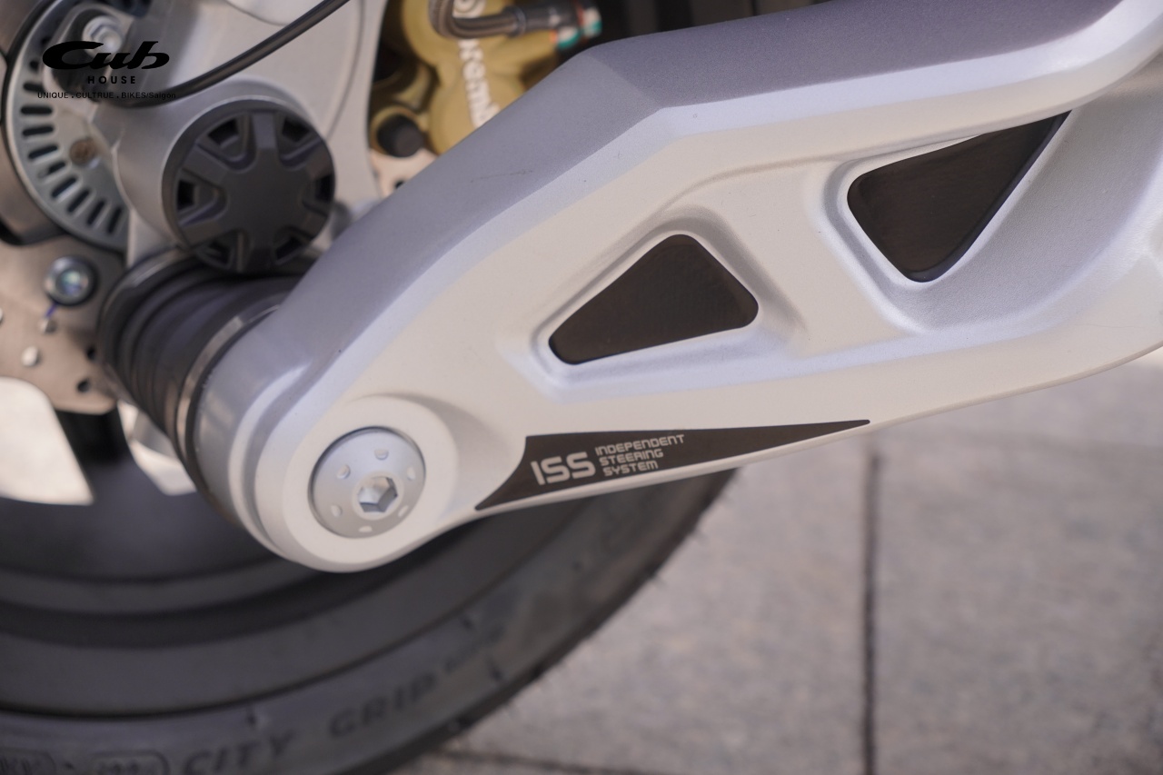 Siêu phẩm tay ga thể thao Italjet Dragster – khuyến mãi Giảm 50% khi nâng cấp phuộc Ohlins