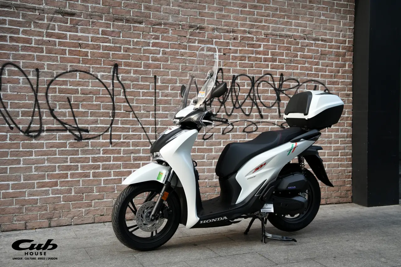 Honda SH150i Sport Edition 64 Honda SH150i Sport Edition