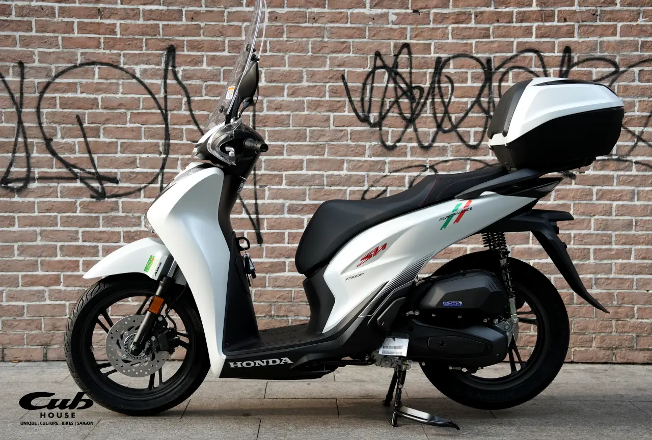 Honda SH150i Sport Edition 70 Honda SH150i Sport Edition