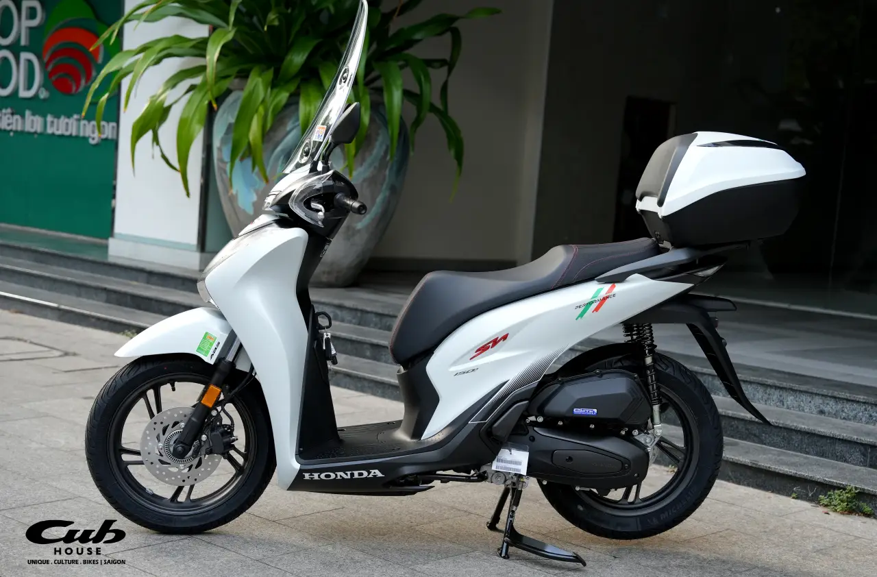 Honda SH150i Sport Edition 69 Honda SH150i Sport Edition