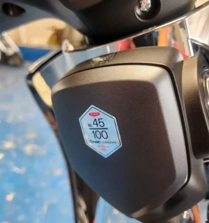 Honda Super Cub Disney C125