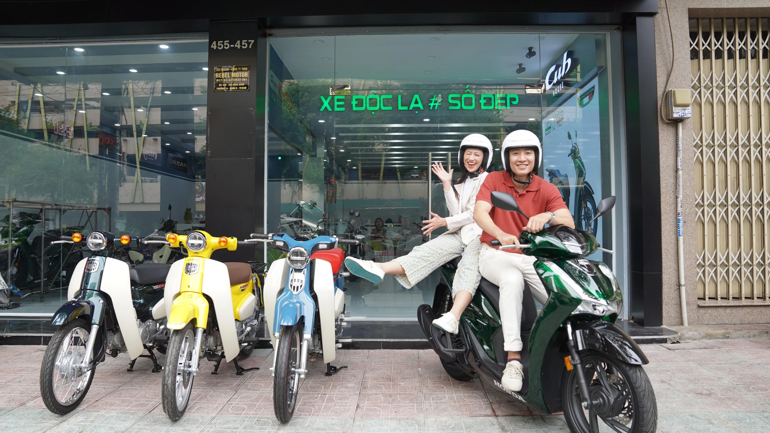 SH 125i 2024 Việt và SH125i Ý bản giới hạn có gì khác?