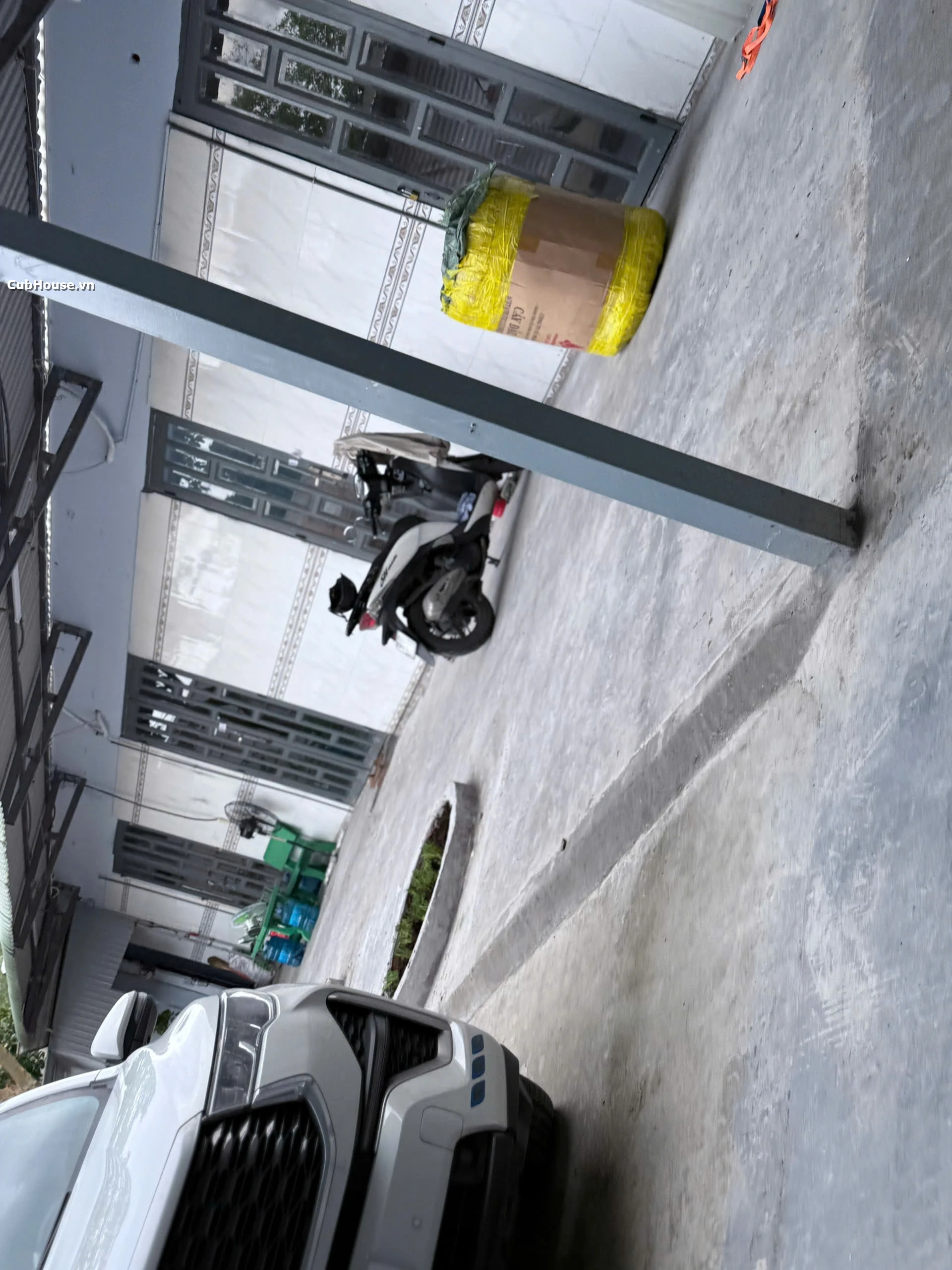 Hình ảnh chi tiết Honda CT125 Chums Limited Edition về đến Cub House Sài Gòn