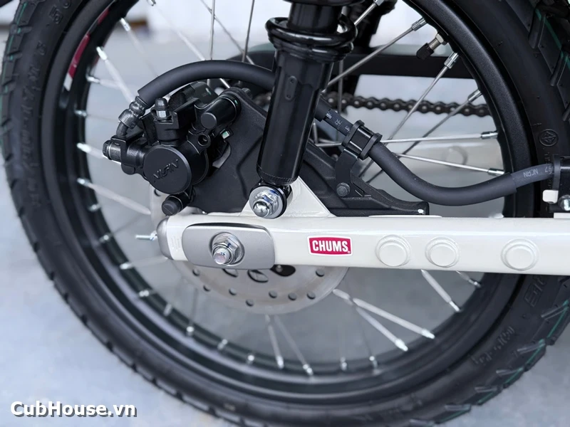 Hình ảnh chi tiết Honda CT125 Chums Limited Edition về đến Cub House Sài Gòn