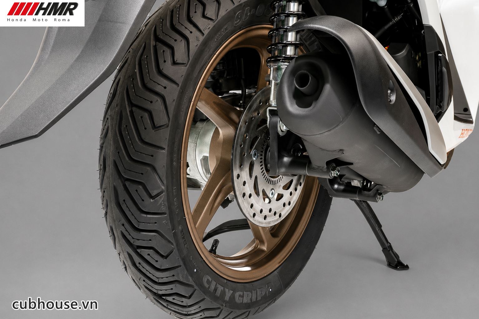 Honda SH150i Special Edition Trắng nhập Ý 2026 9 Honda SH150i Special Edition Trắng nhập Ý 2026