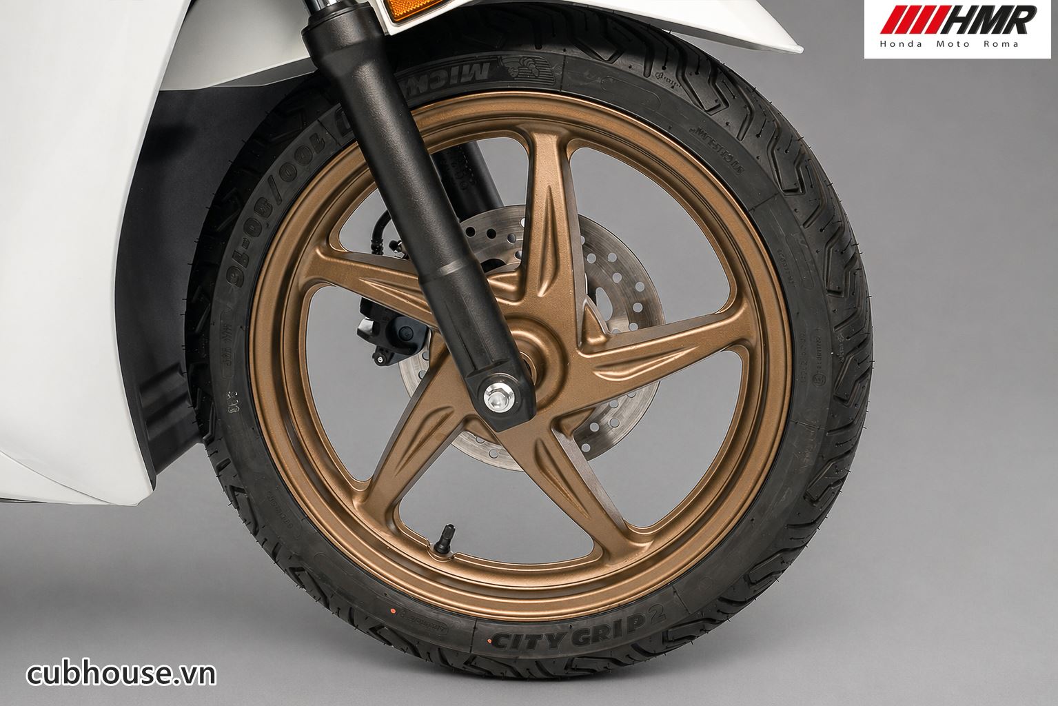Honda SH150i Special Edition Trắng nhập Ý 2026 8 Honda SH150i Special Edition Trắng nhập Ý 2026