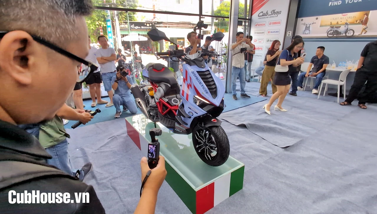 10 lý do Italjet Dragster 300 Gresini được yêu thích tại Việt Nam