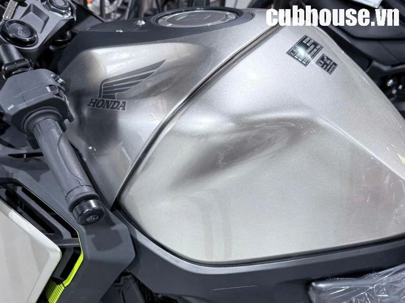 Honda CB500SF và Honda CBR500R Four chính thức lộ diện tại Việt Nam – Kỷ nguyên mới của động cơ 4 xi-lanh đã bắt đầu