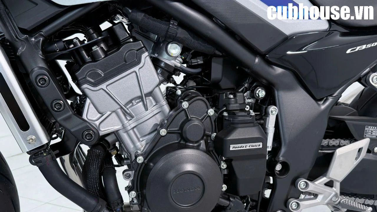 Honda CB500SF Super Four 2026 có gì đặc biệt? Thiết kế cổ điển, động cơ 4 xy-lanh, Honda E-Clutch và giá dự kiến 285 triệu đồng
