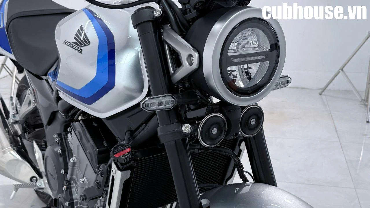 Honda CB500SF Super Four 2026 có gì đặc biệt? Thiết kế cổ điển, động cơ 4 xy-lanh, Honda E-Clutch và giá dự kiến 285 triệu đồng