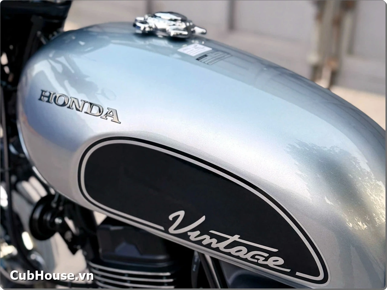 Giao xe Honda CGX150 Vintage 2026 màu Bạc cho chú U60 tại Tân Phú – Hành trình chờ đợi hơn 2 tháng đã có cái kết trọn vẹn 7 giao xe honda cgx150 vintage 2026 mau bac cho chu u60 tai tan phu hanh trinh cho doi hon 2 thang da co cai ket tron ven 15
