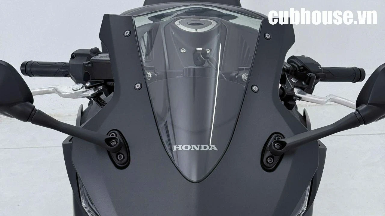 Honda CBR500R Four