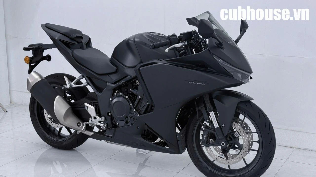 Honda CBR500R Four