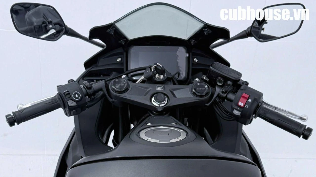 Honda CBR500R Four