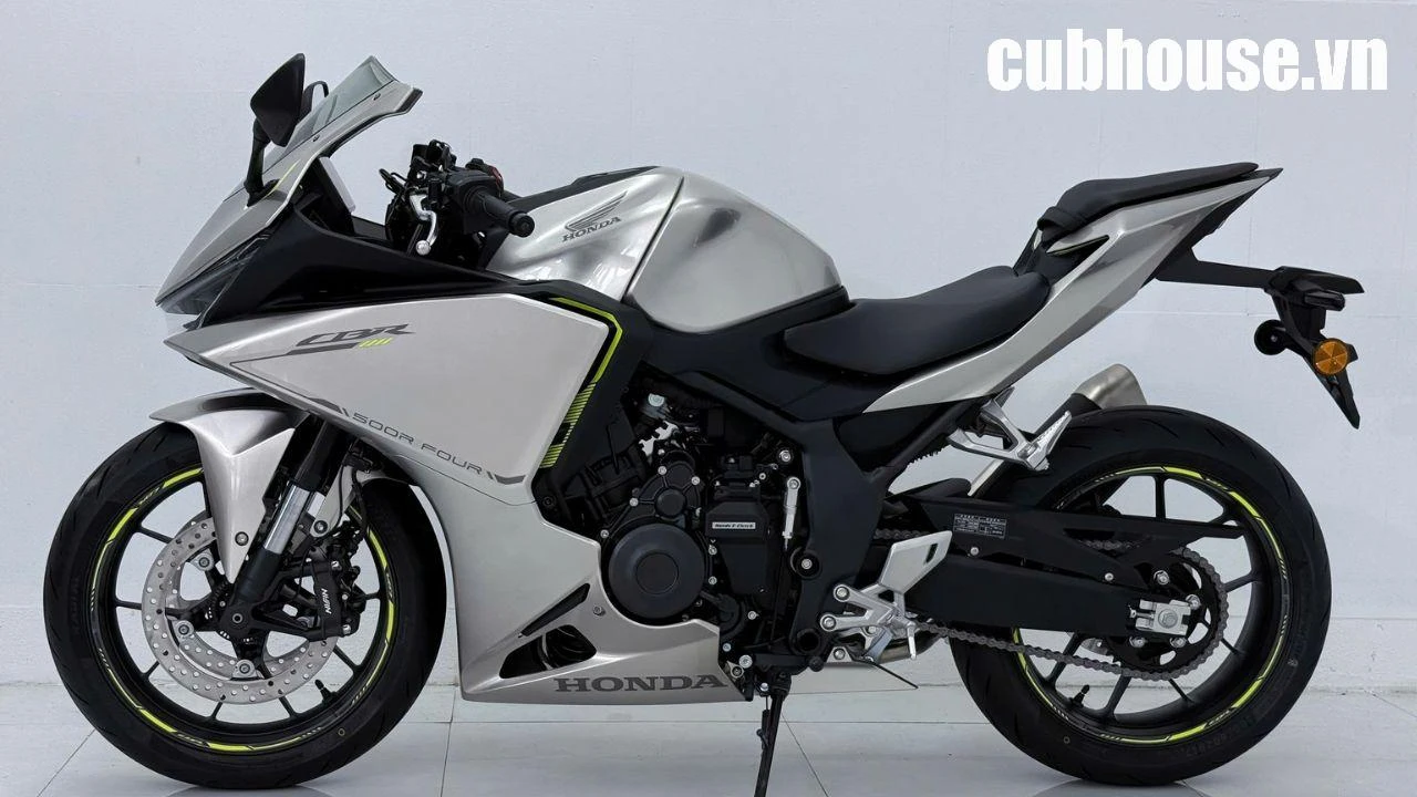 Honda CBR500R Four
