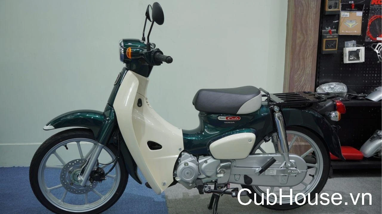 Giao xe Honda SuperCub 110 ABS Nhật Xanh Nhớt về Phường Thảo Điền