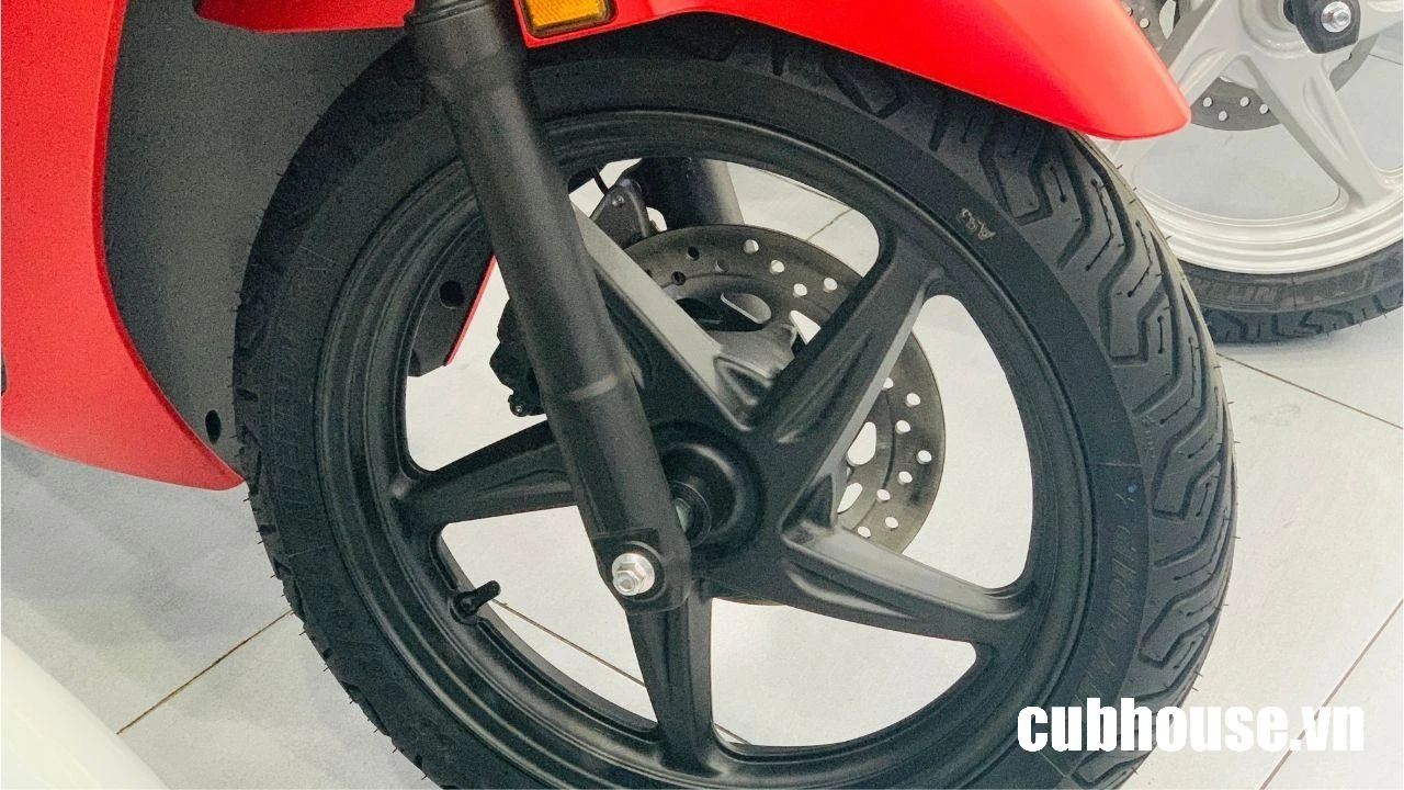 Honda SH150i Italy Sporty Edition đỏ nhám
