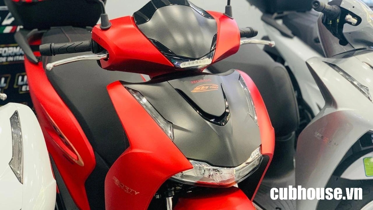 Honda SH150i Italy Sporty Edition đỏ nhám