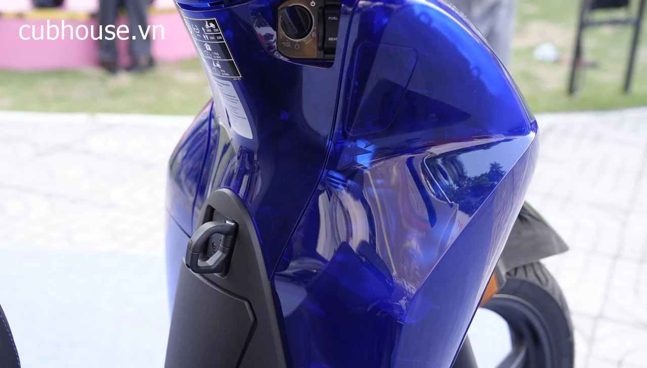 Honda SH150i Vetro Blue
