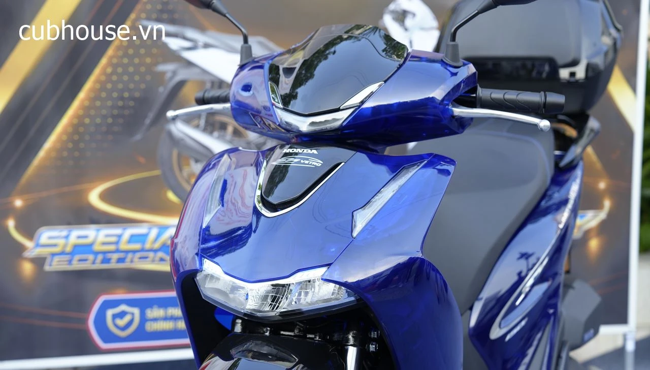 Honda SH150i Vetro Blue 2026