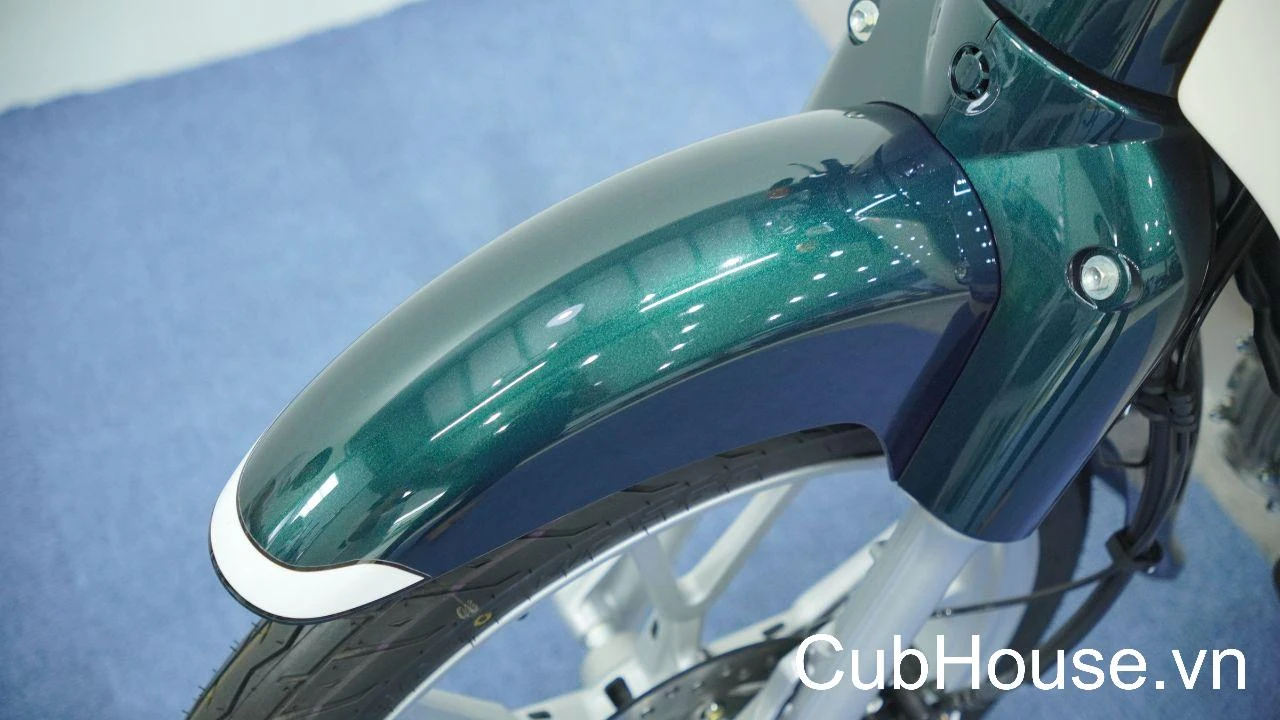 Giao xe Honda SuperCub 110 ABS Nhật Xanh Nhớt về Phường Thảo Điền
