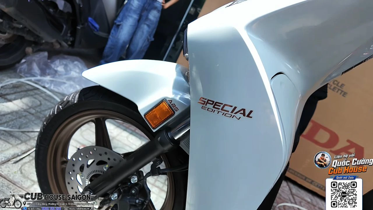 Khui thùng giao xe Honda SH150i nhập Ý, lên phuộc Öhlins tại CubHouse VN