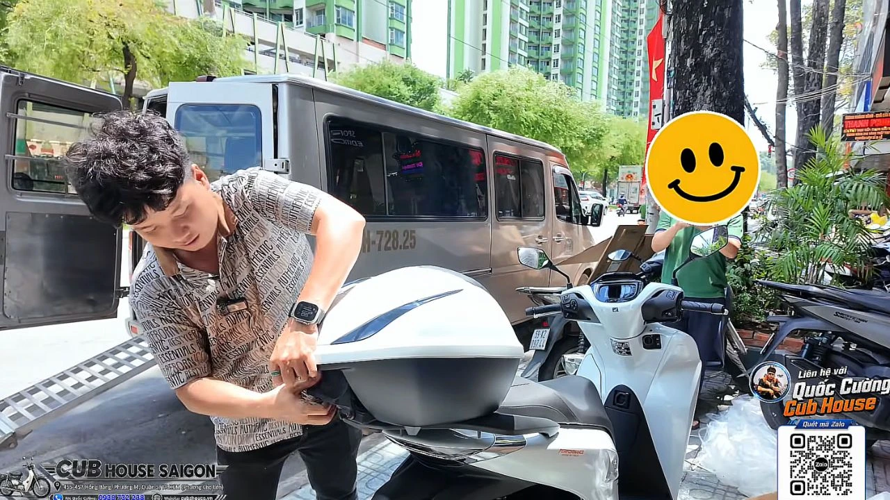 Khui thùng giao xe Honda SH150i nhập Ý, lên phuộc Öhlins tại CubHouse VN