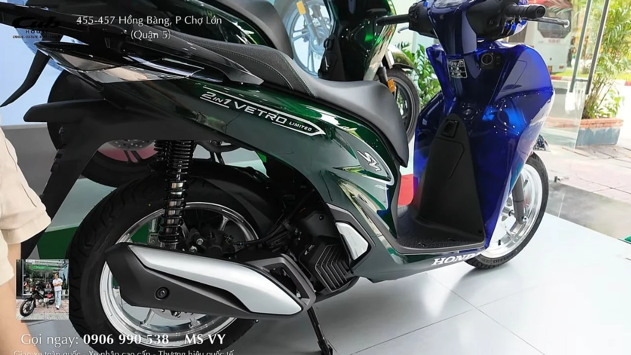 Lạ mắt Honda SH Ý Super Vetro: Một chiếc xe, hai sắc màu