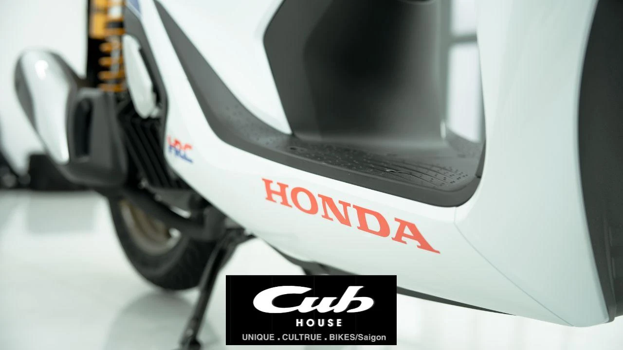Honda SH150i Italy Repsol Custom