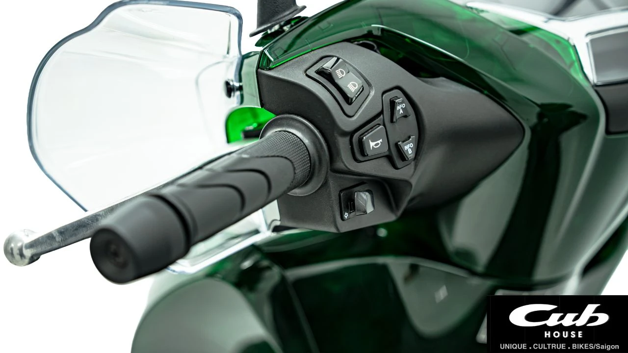 Honda SH150i Italy Super Vetro 2 in 1 – Phiên bản giới hạn 200 chiếc