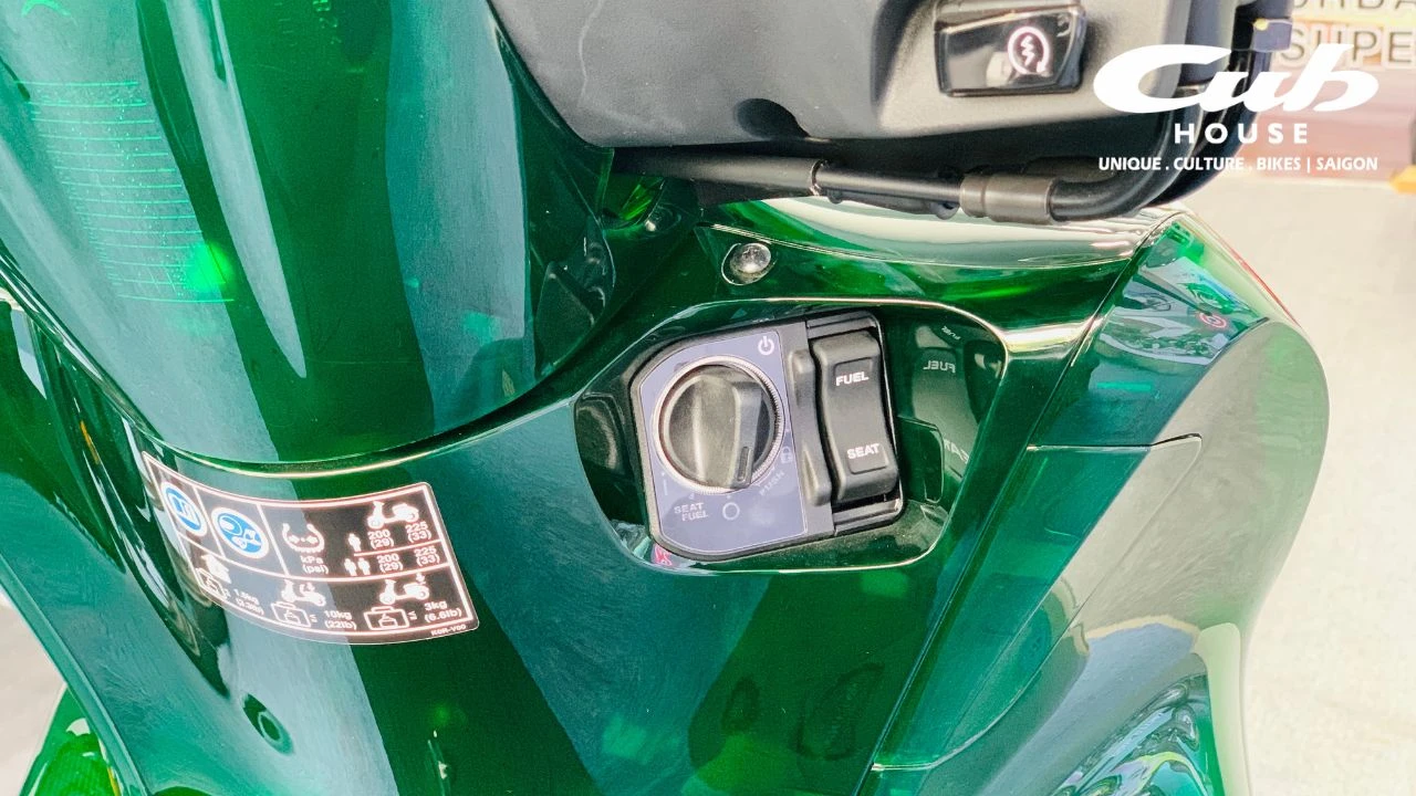 SH Ý Vetro Green “số tiến 3456 – tứ quý 5555” – Hàng hiếm dành cho anh em sưu tầm
