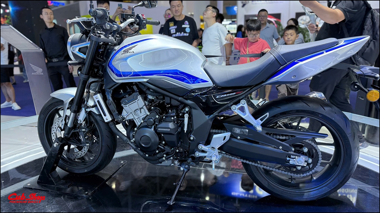 Honda CB500 Super Four (1)