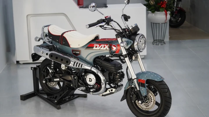Honda Dax ST125