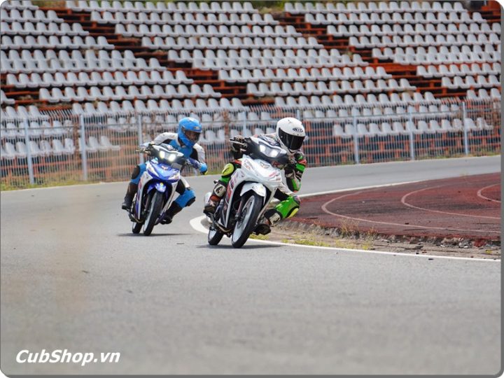 Honda Dash 125 Racing Custom 500 xe