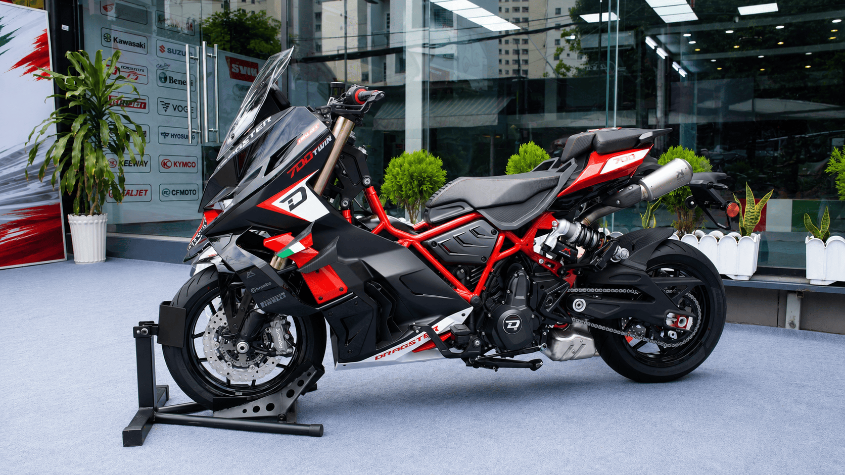 Italjet Dragster 700 Twin Premium Edition