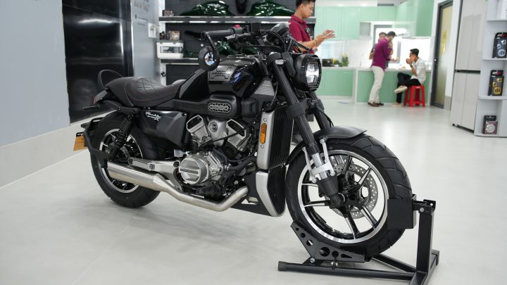 Hyosung GV350X