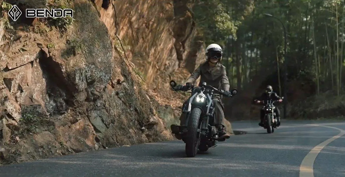 BENDA-NAPOLEON-250-10 Xe Benda Napoleon 250 Bobber