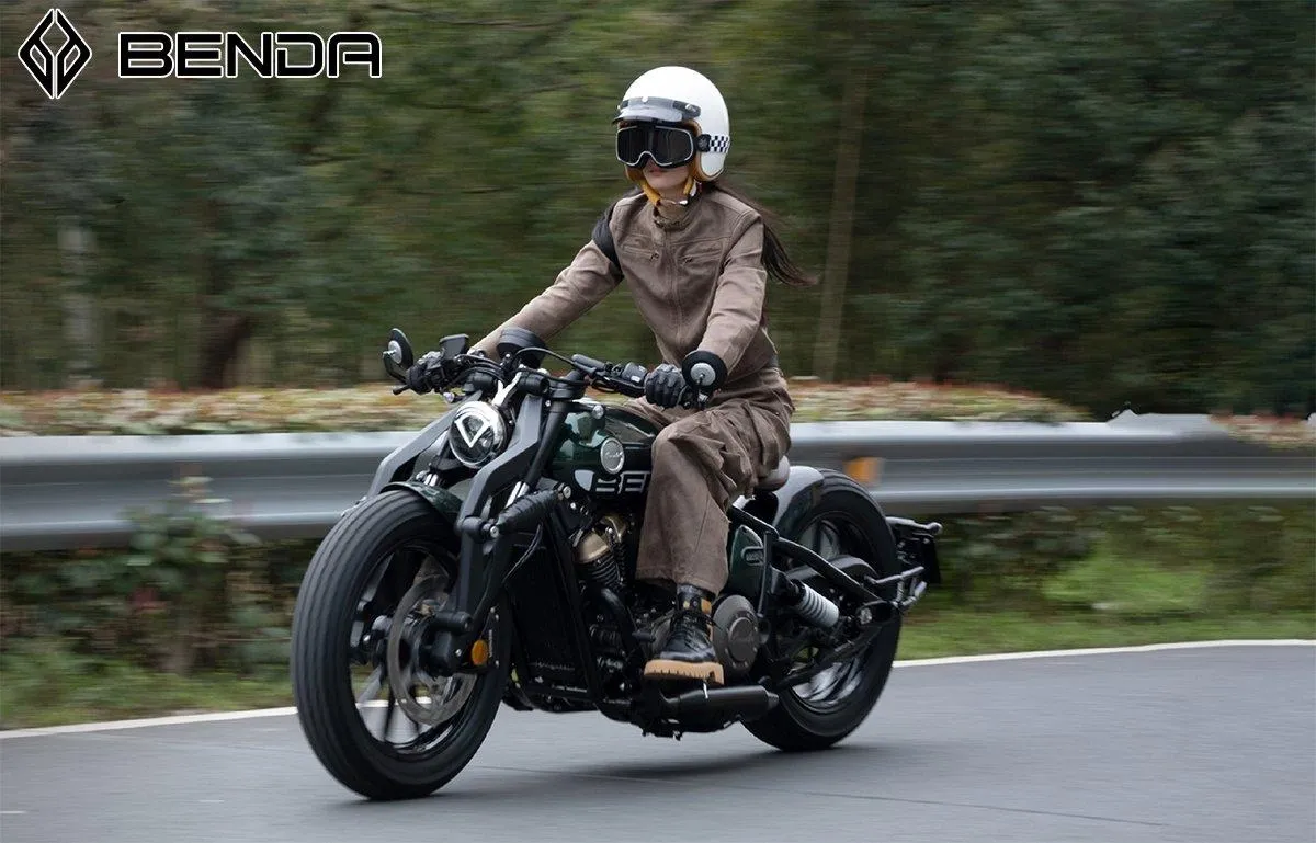 Xe Benda Napoleon 250 Bobber