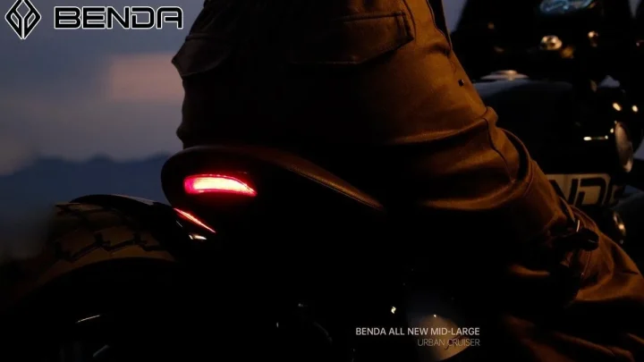 Xe Benda Napoleon 250 Bobber