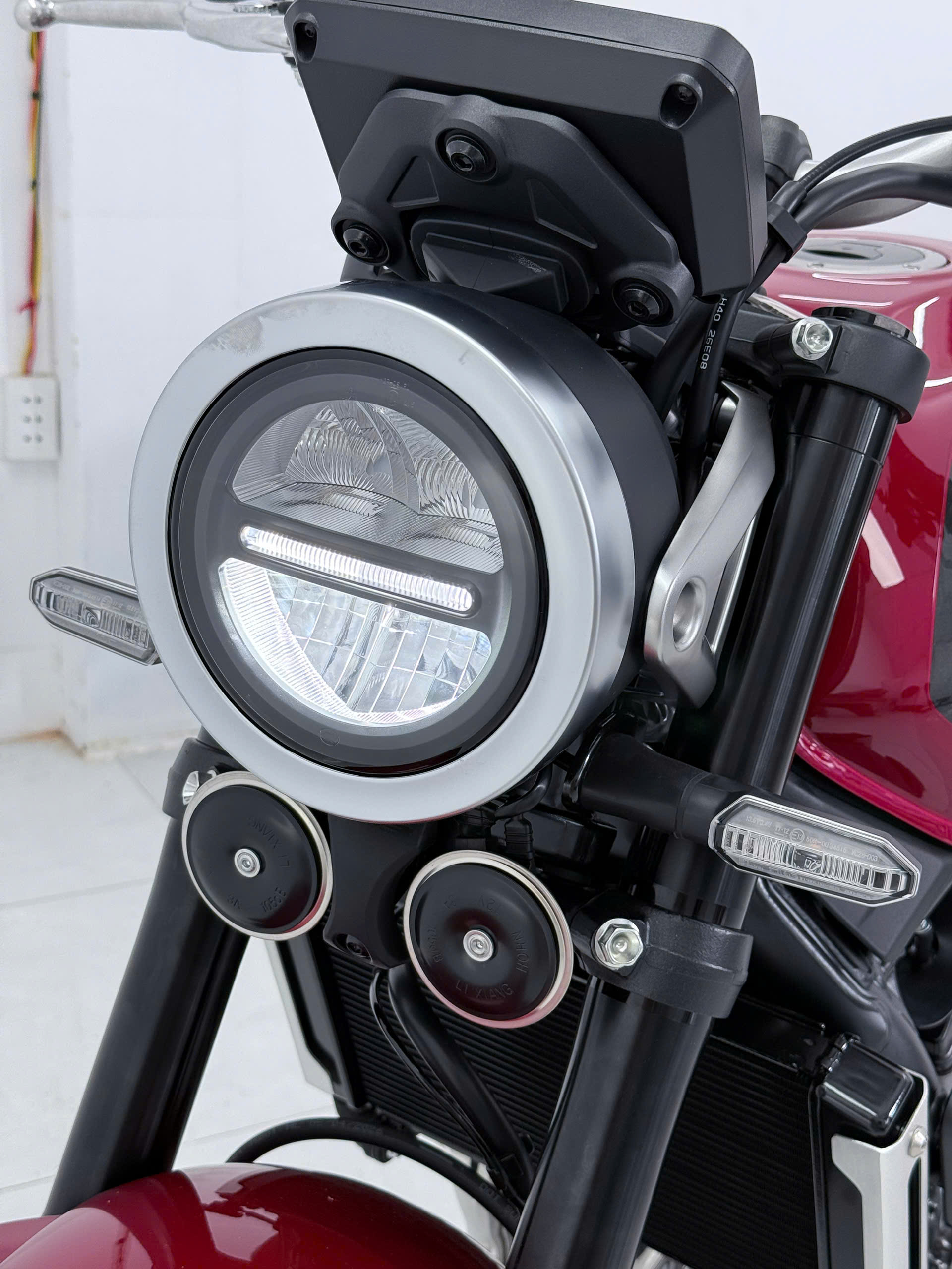 Honda cb500 super four