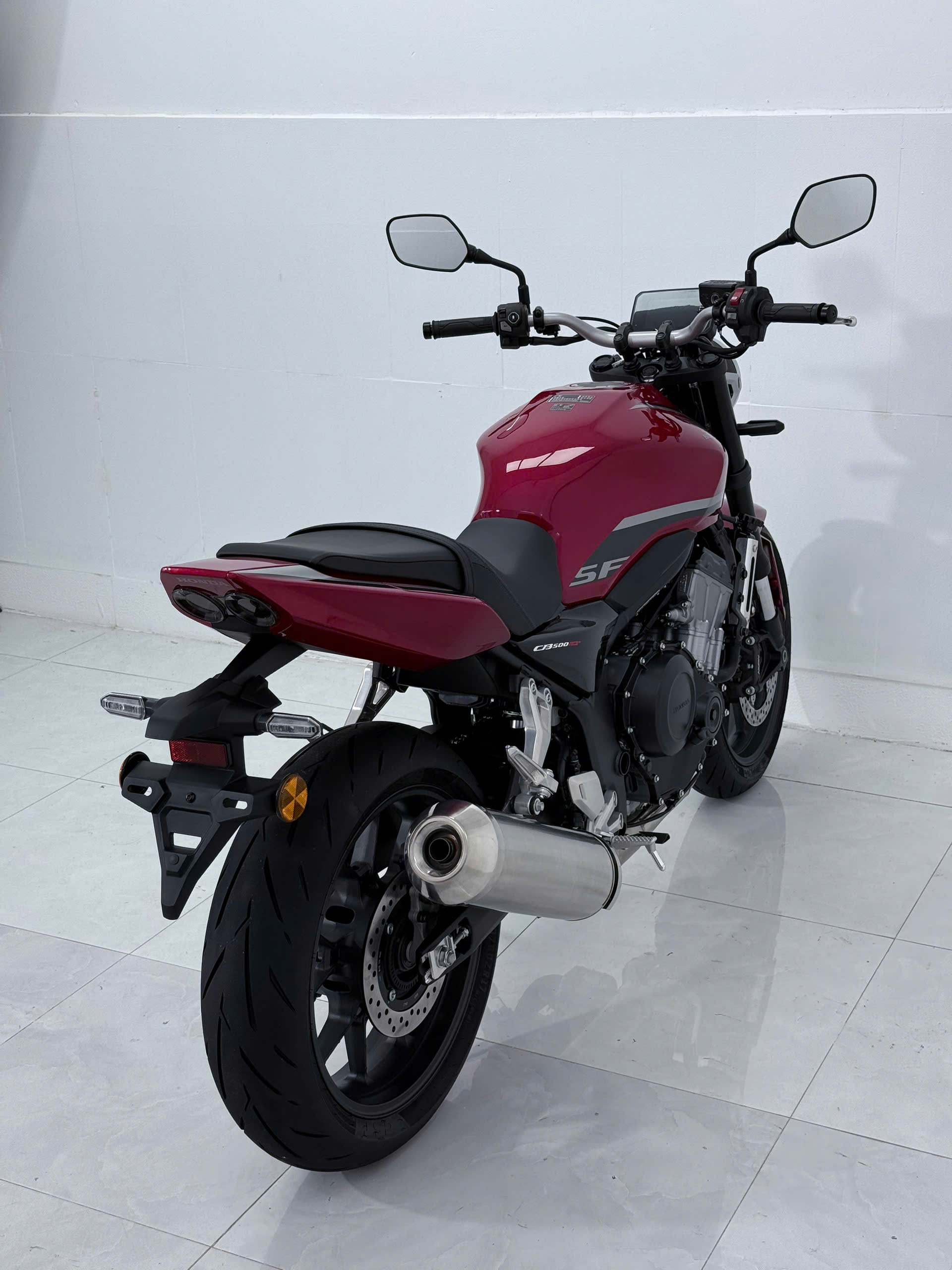 Honda cb500 super four
