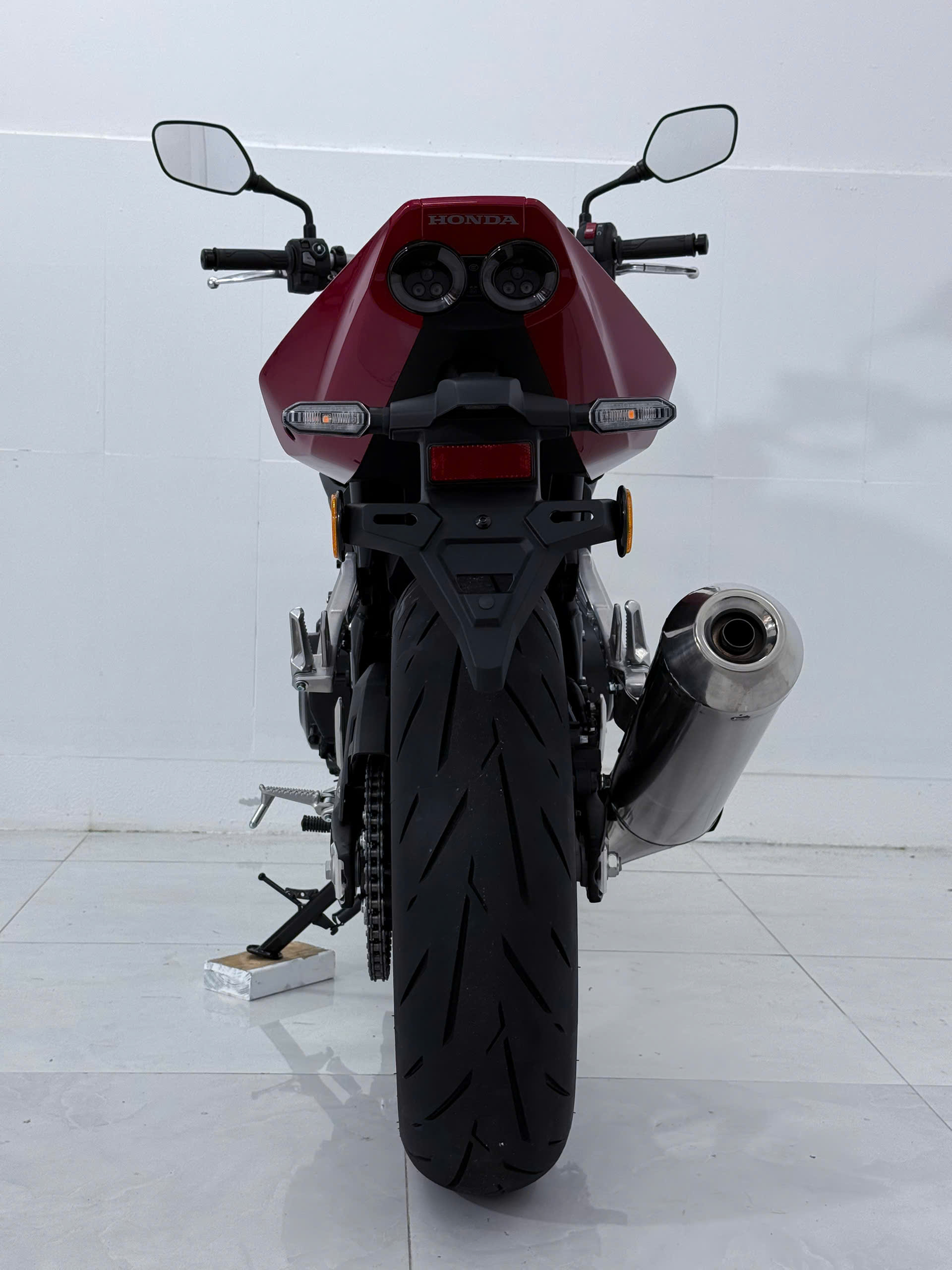 Honda cb500 super four
