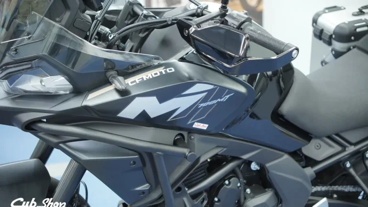 CFMOTO 700 MT