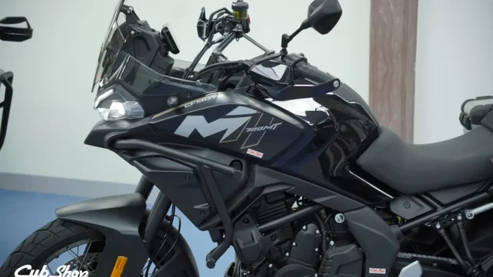 CFMOTO 700 MT