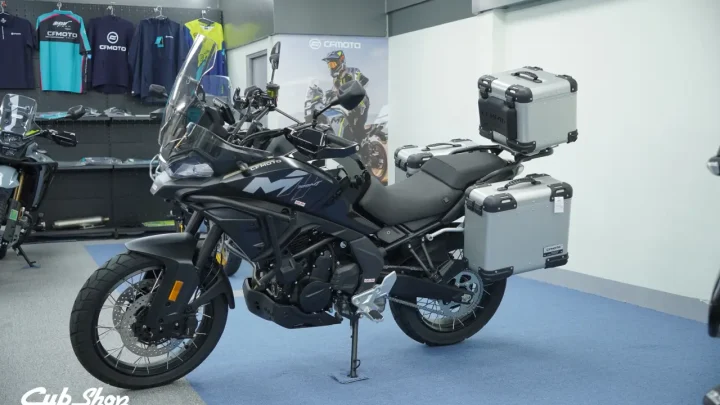 CFMOTO 700 MT